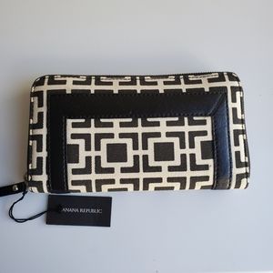 Banana Republic Wallet